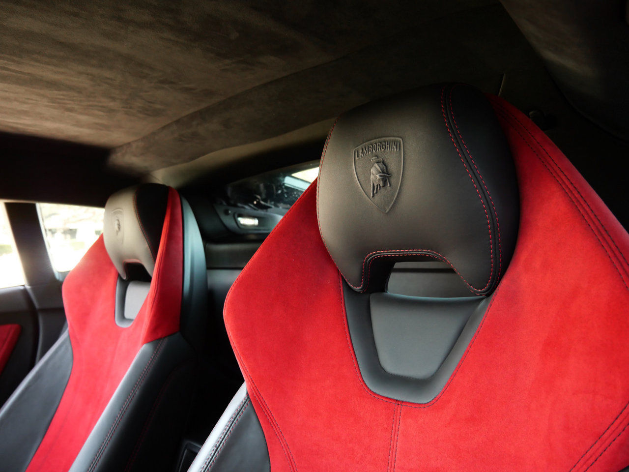 Used 2016 Lamborghini Huracan LP 580-2 RWD image 19