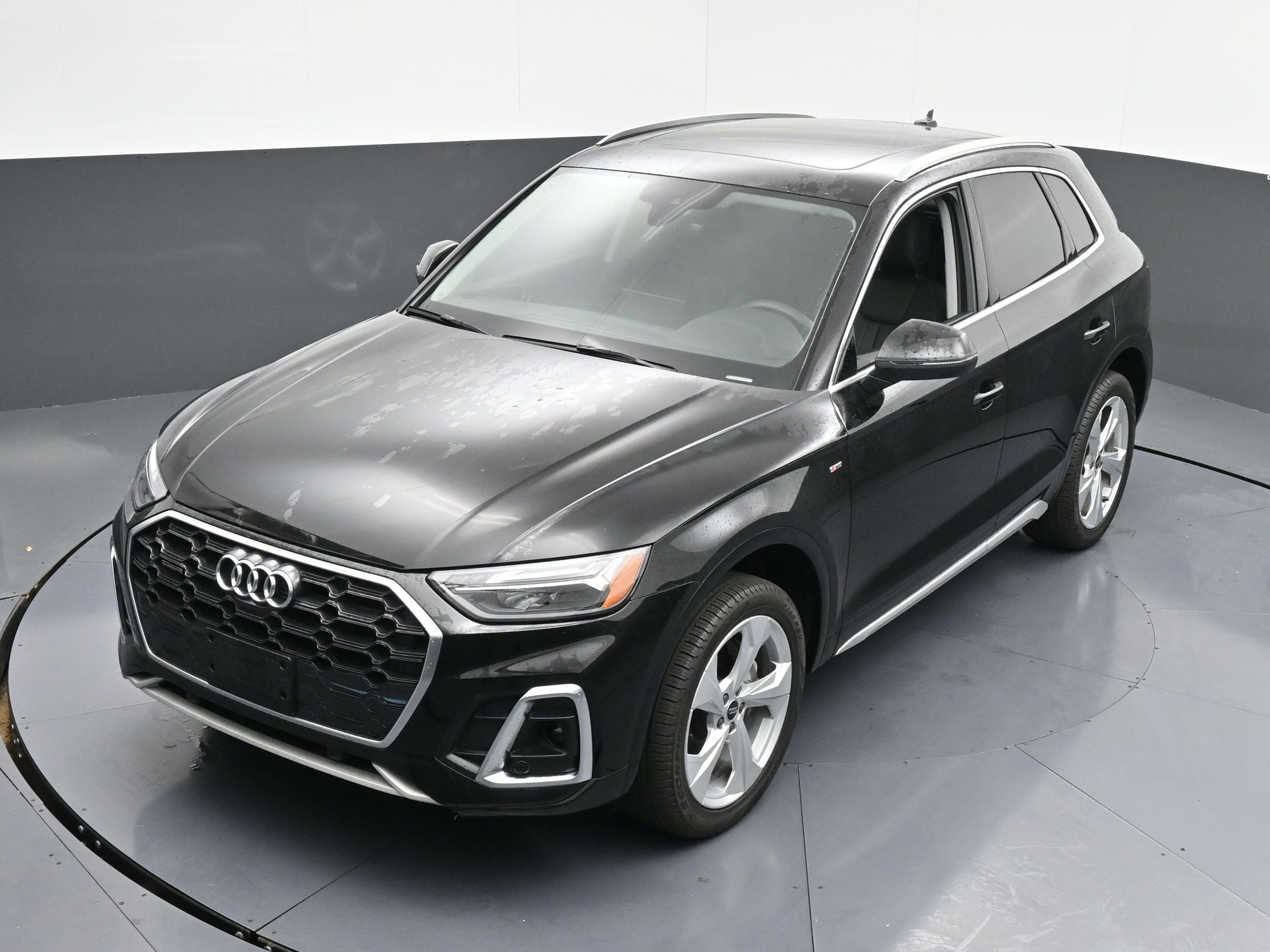 Used 2024 Audi Q5 2.0T Premium Plus w/ Premium Plus Package image 35