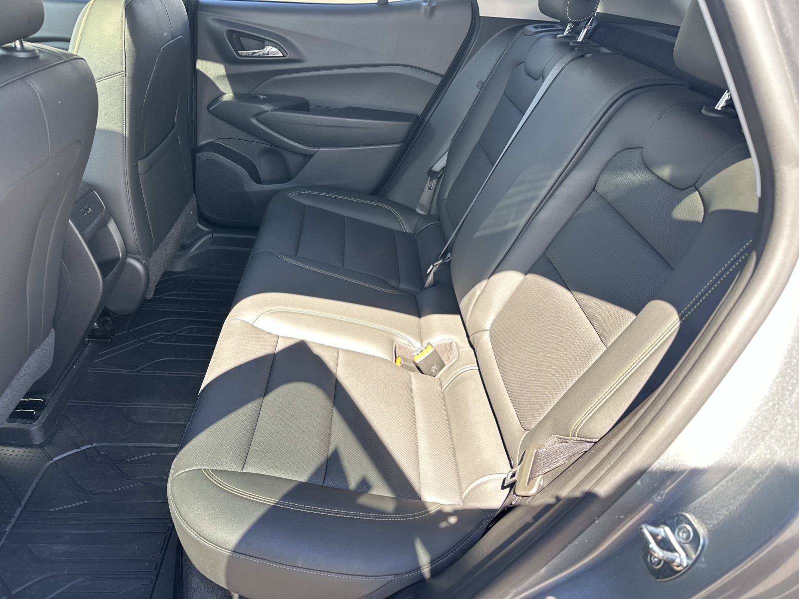 Certified 2024 Chevrolet Trax ACTIV w/ Sunroof Package FWD image 11