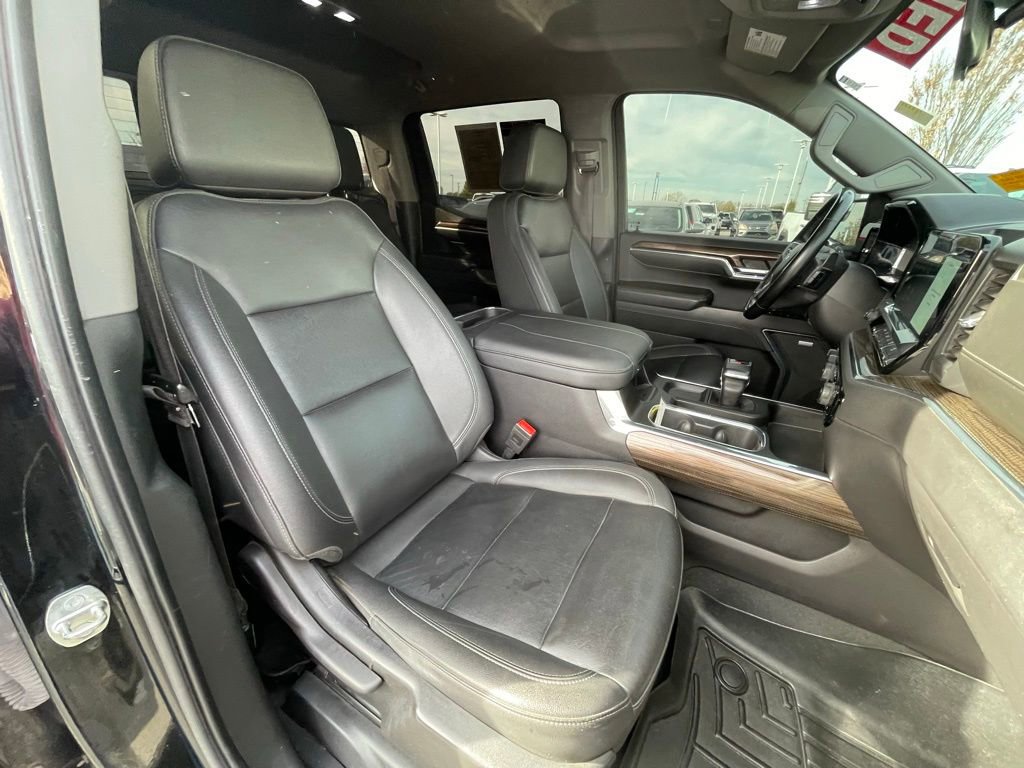 Used 2023 Chevrolet Silverado 1500 LT Trail Boss w/ Convenience Package II image 29