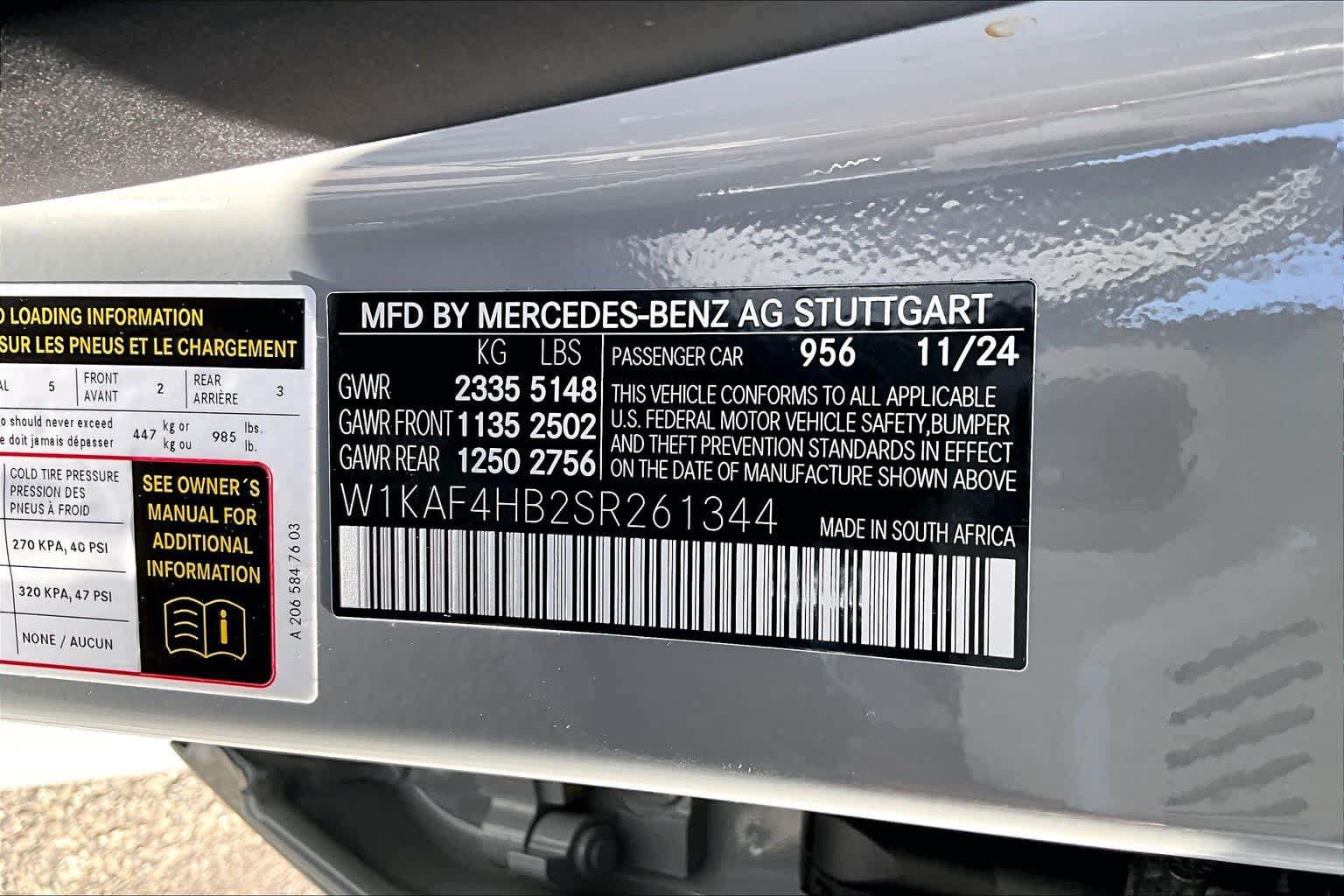 Used 2025 Mercedes-Benz C 300 4MATIC Sedan image 33