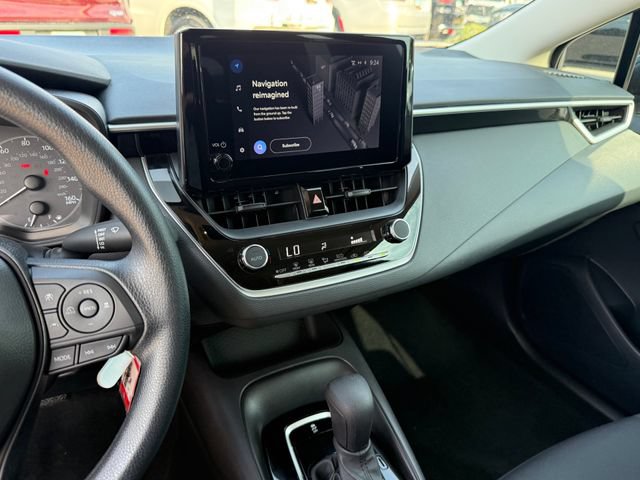 Used 2024 Toyota Corolla LE FWD image 19