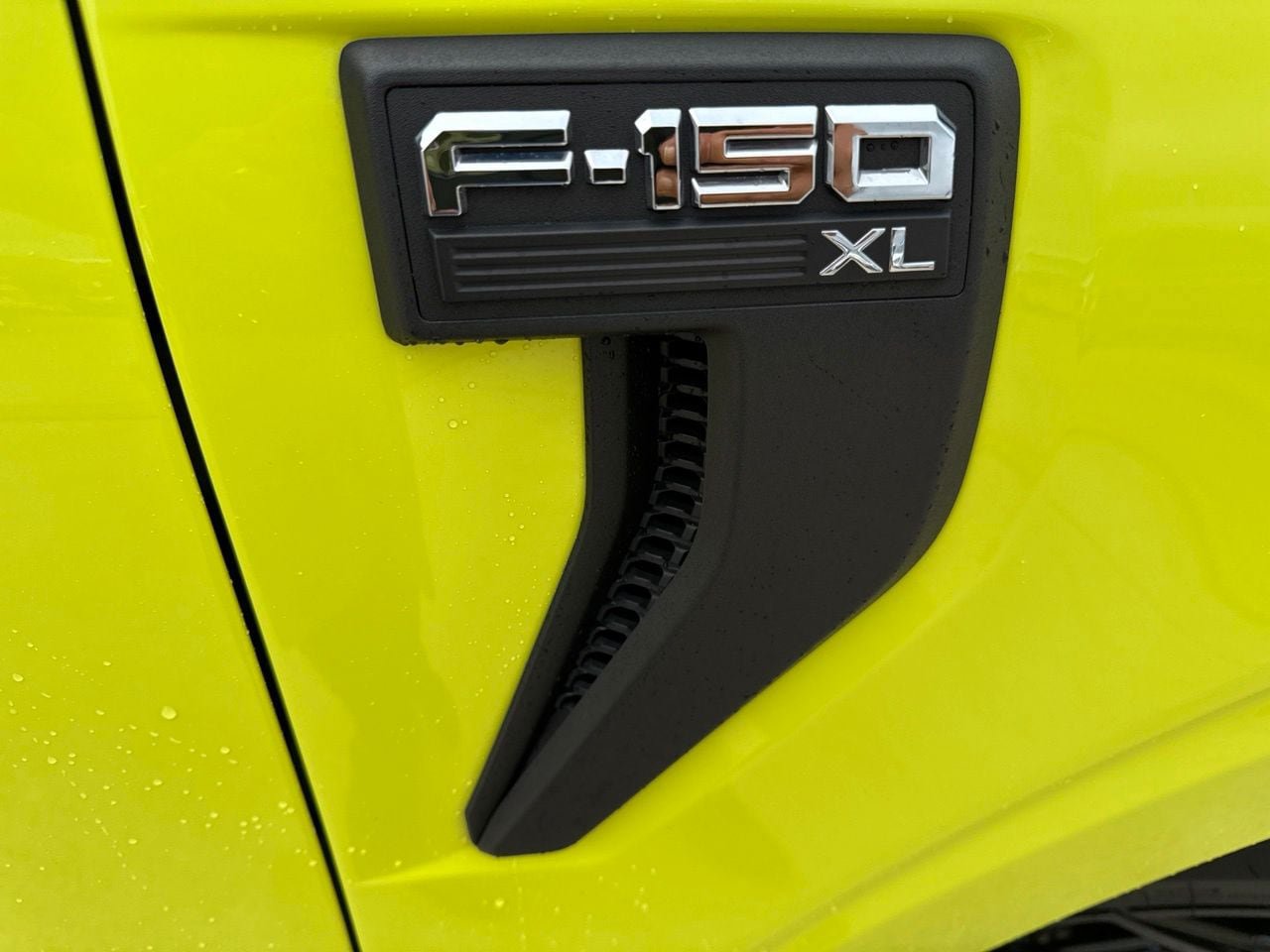 Used 2022 Ford F150 XL w/ Equipment Group 101A High RWD image 15