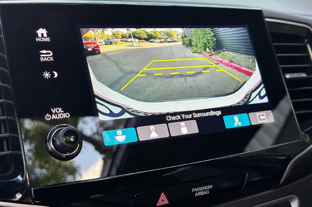 Certified 2023 Honda Passport EX-L image 19