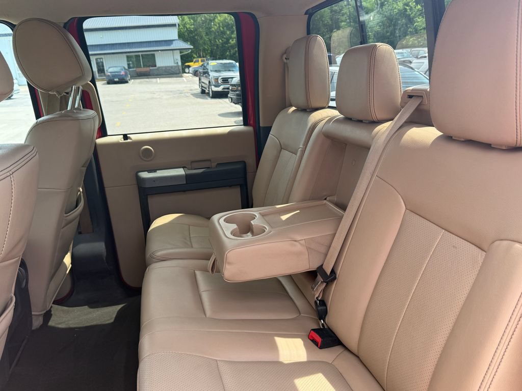 Used 2015 Ford F350 Lariat w/ Lariat Interior Package AWD/4WD image 34