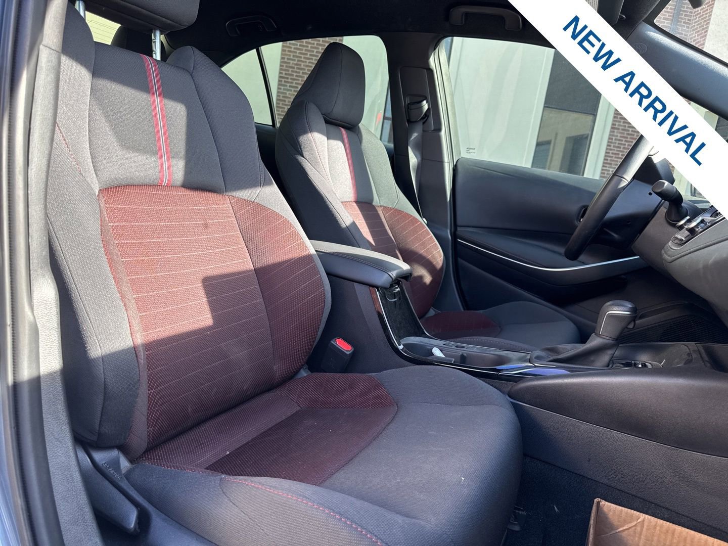 Used 2024 Toyota Corolla SE image 9