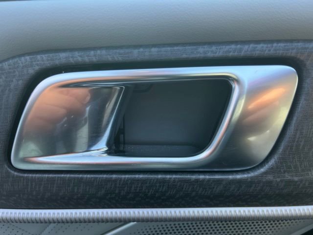 Used 2025 Ford Explorer Platinum w/ Ultimate Package image 10