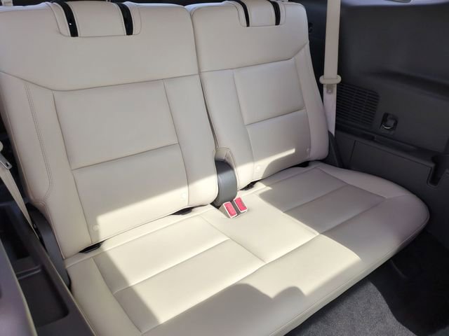 Used 2021 Ford Explorer Platinum w/ Equipment Group 601A image 41