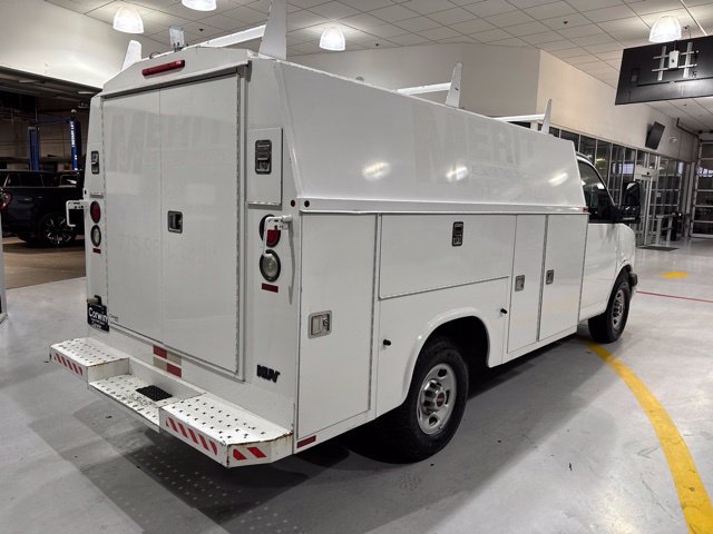 Used 2012 GMC Savana 3500 RWD image 6