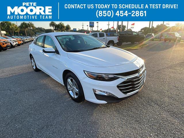 Used 2024 Chevrolet Malibu LT image 1