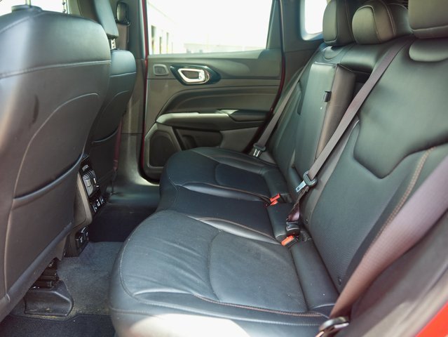 Used 2022 Jeep Compass Limited w/ (RED) Package image 11