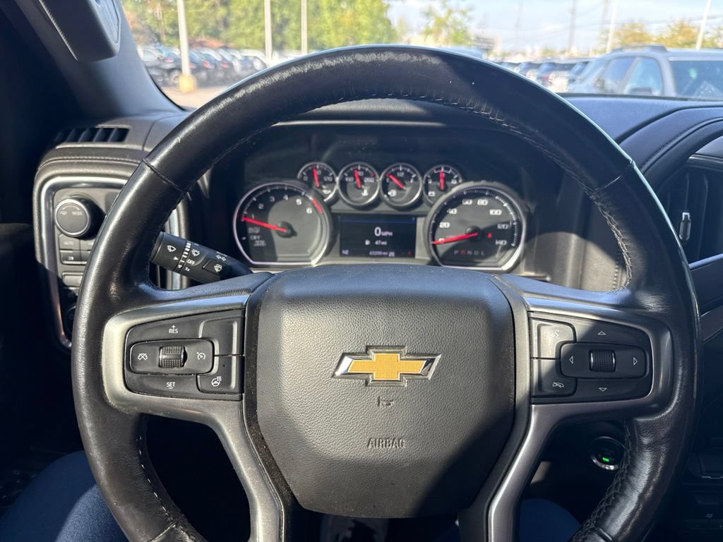 Used 2020 Chevrolet Silverado 1500 LT w/ Texas Edition AWD/4WD image 12