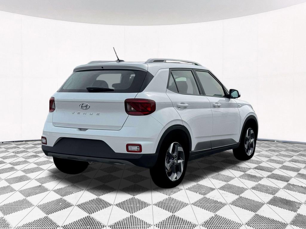 New 2026 Hyundai Venue SEL image 10