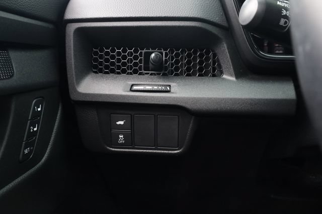 Used 2025 Honda CR-V Sport-L image 35