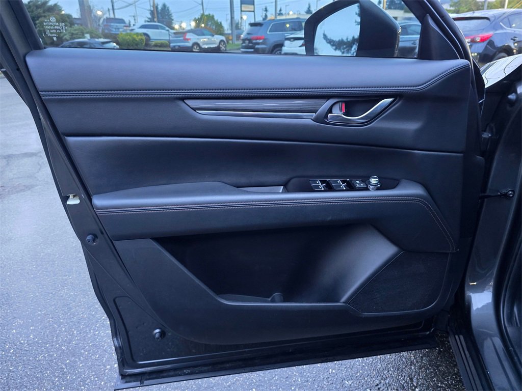 Used 2022 MAZDA CX-5 AWD 2.5 S w/ Premium Package image 23