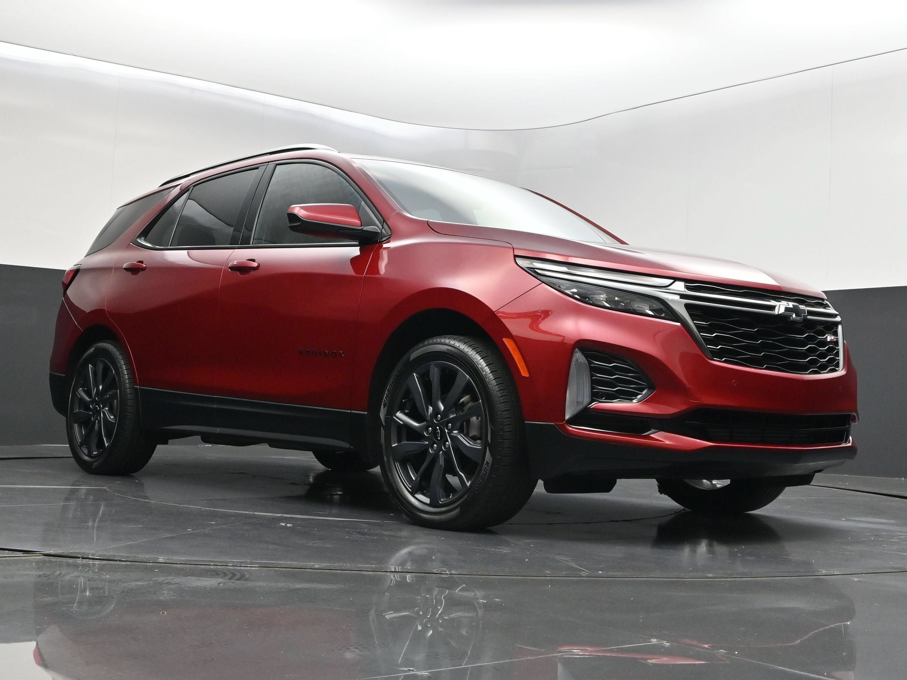 Certified 2023 Chevrolet Equinox RS FWD image 36