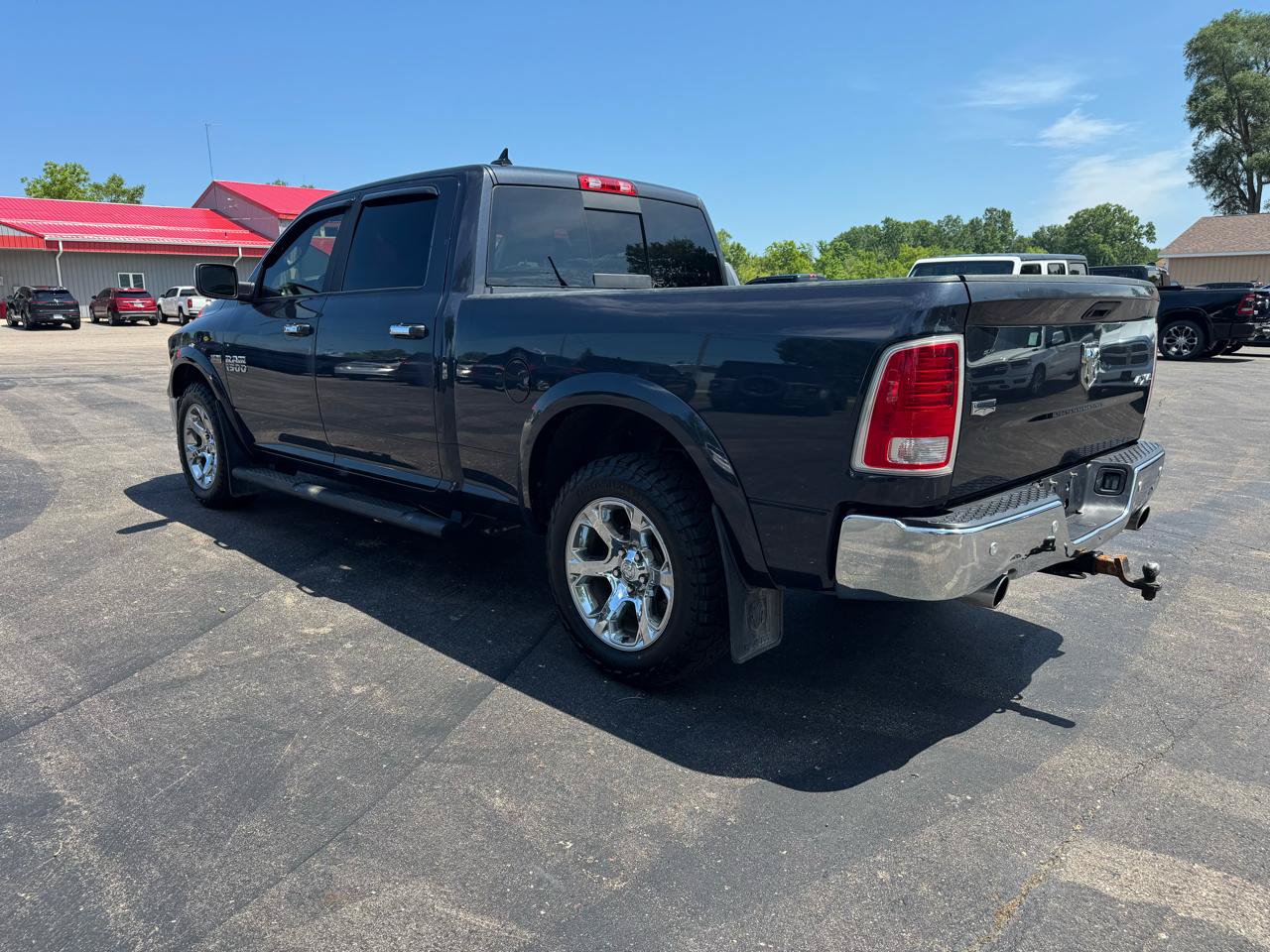 Used 2018 RAM 1500 Laramie w/ Convenience Group AWD/4WD image 6