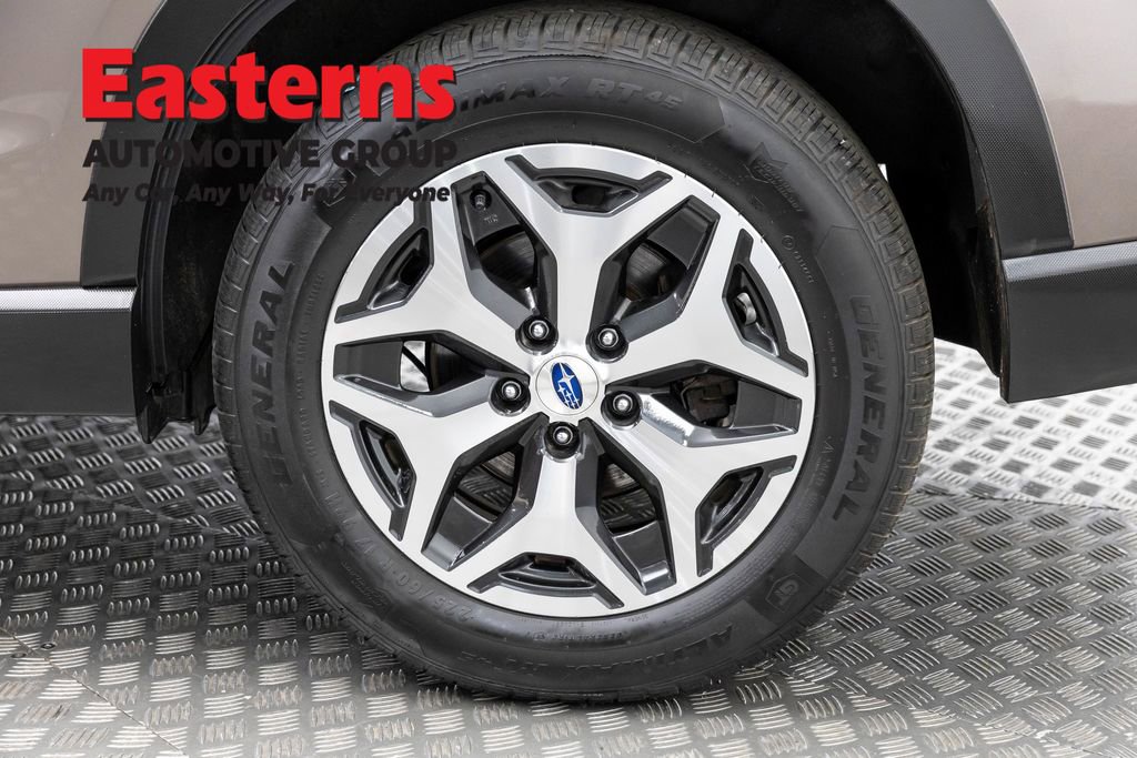 Used 2022 Subaru Forester Premium image 37