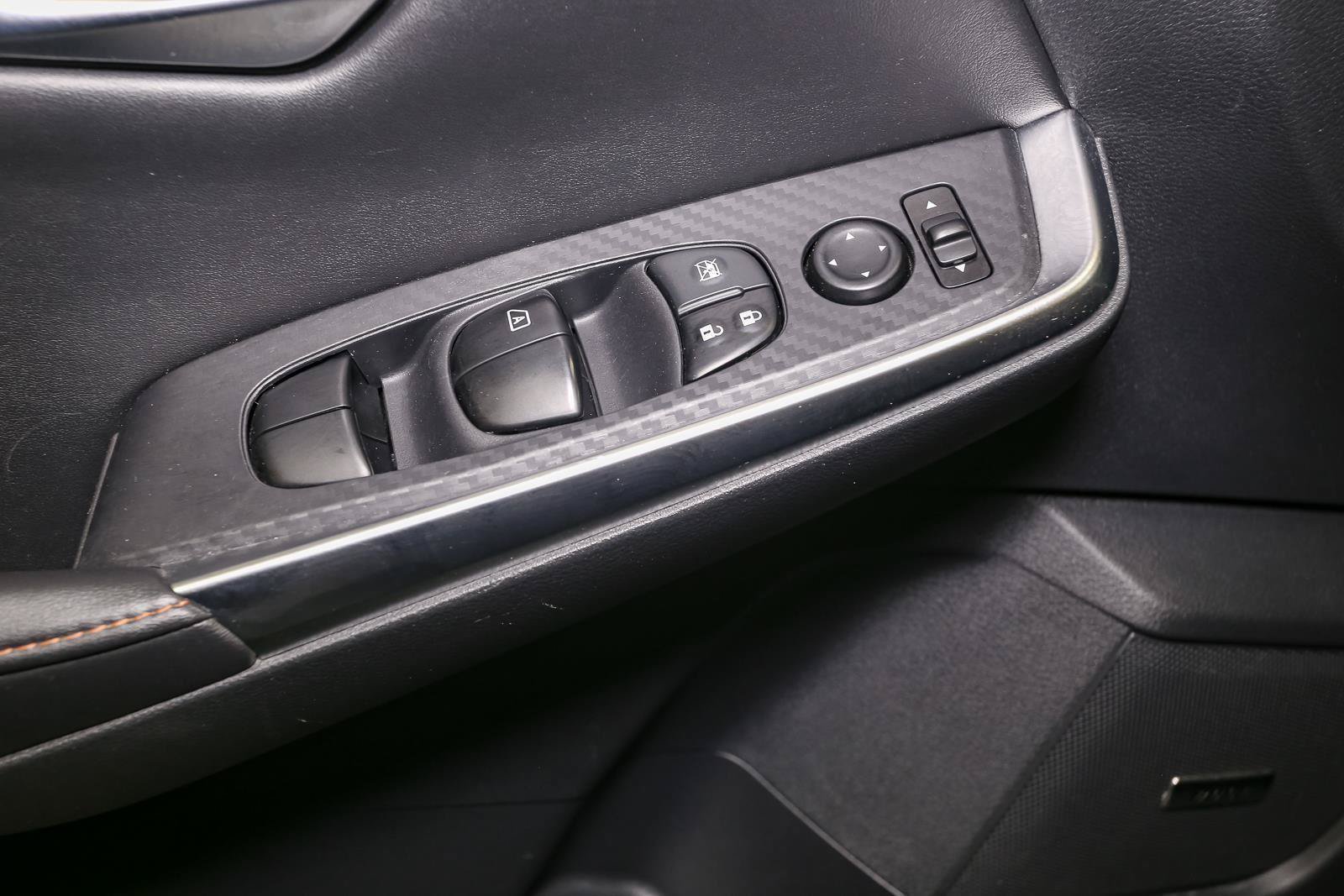 Used 2020 Nissan Sentra SR w/ Premium Package FWD image 40