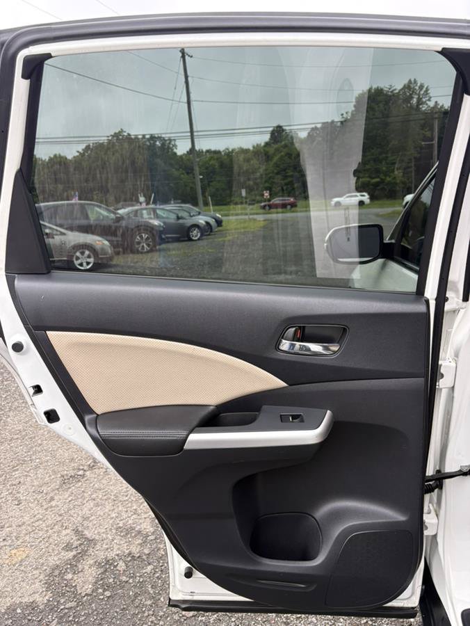 Used 2015 Honda CR-V Touring image 12