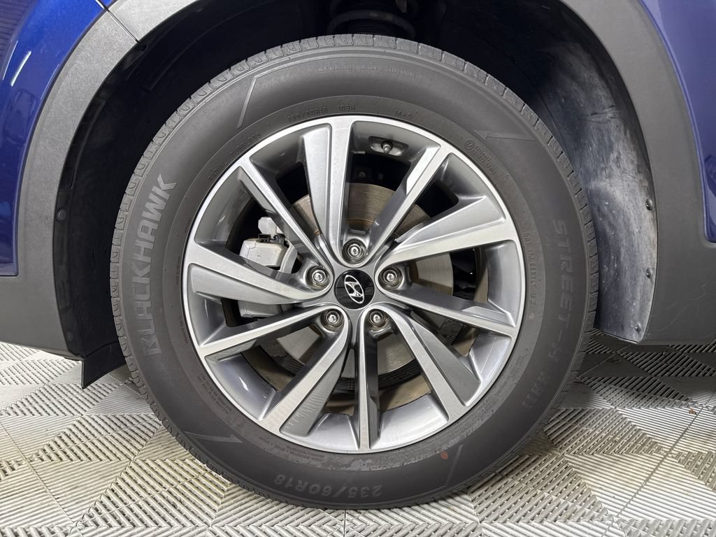 Used 2019 Hyundai Santa Fe Limited FWD image 21