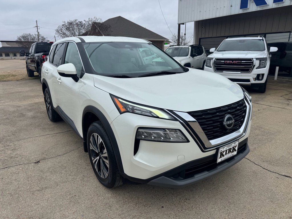 Used 2023 Nissan Rogue SV image 7