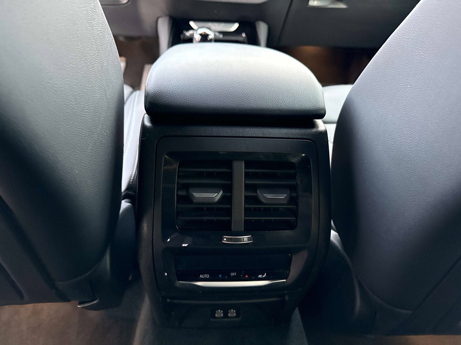 Used 2023 BMW X3 xDrive30i w/ Convenience Package image 18