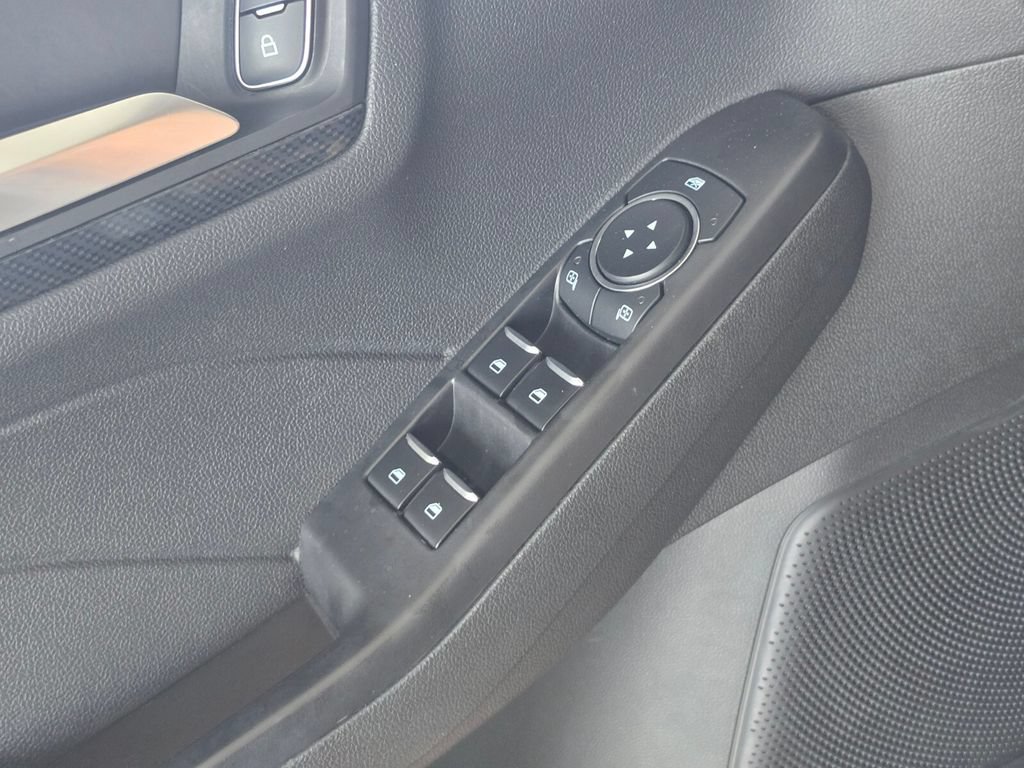 Used 2025 Ford Escape ST-Line AWD/4WD image 36