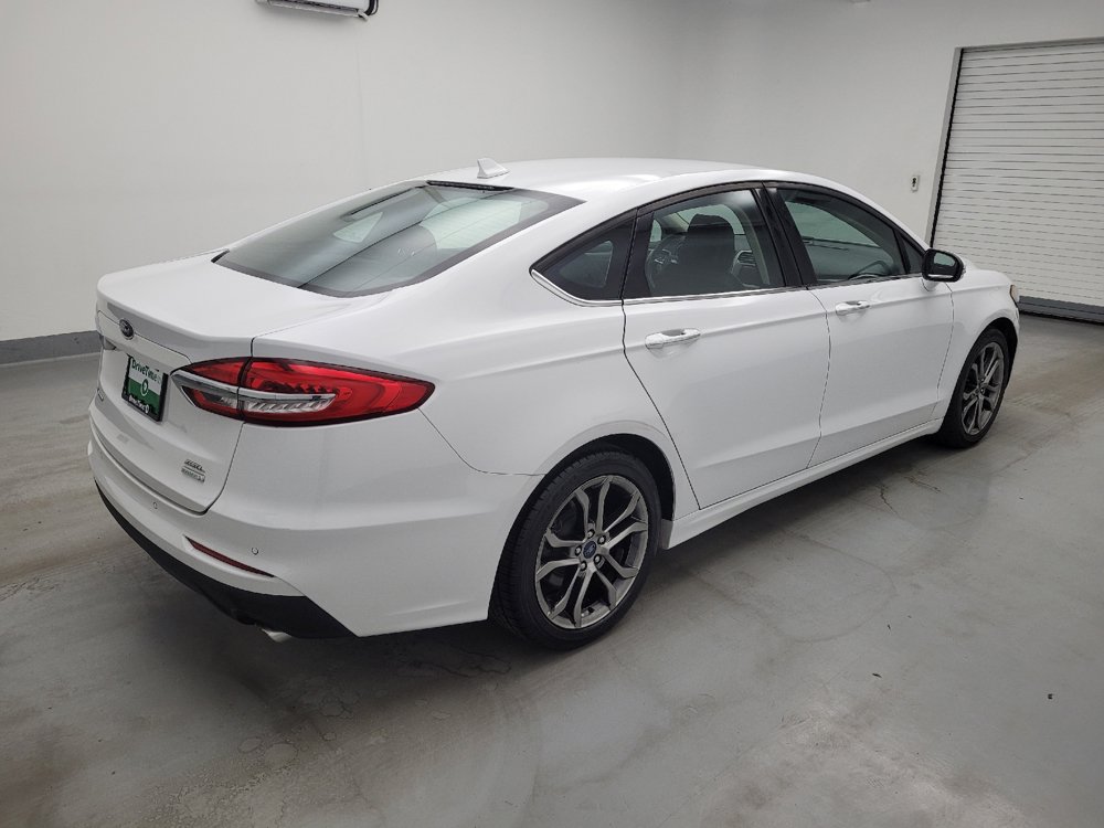 Used 2020 Ford Fusion SEL FWD image 10