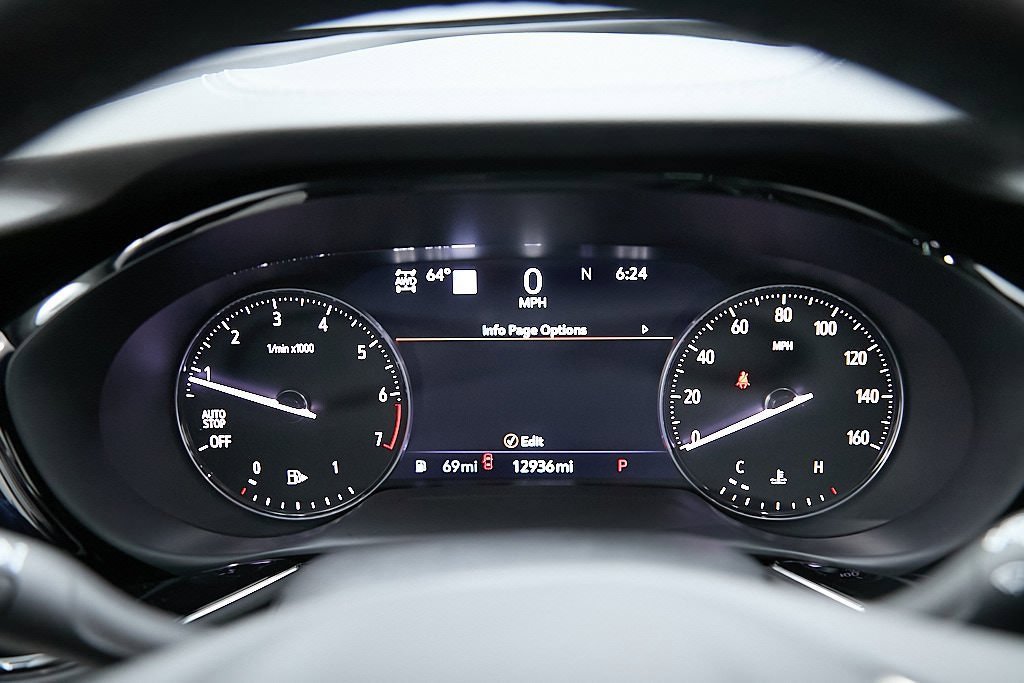 Used 2023 Buick Envision Avenir image 15