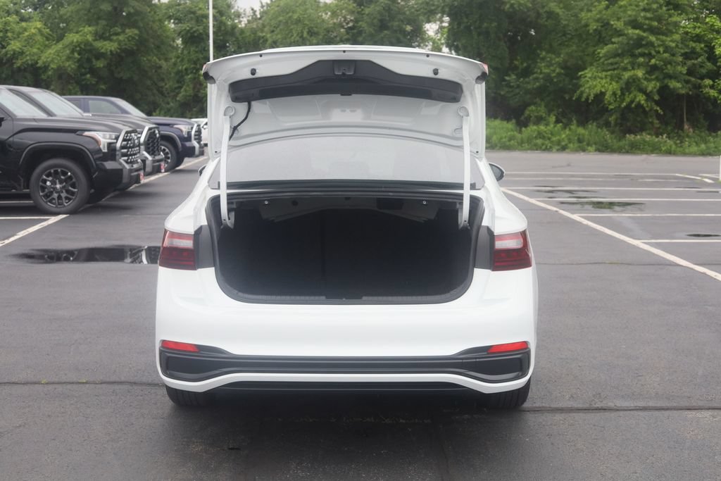 Used 2023 Volkswagen Jetta S FWD image 13