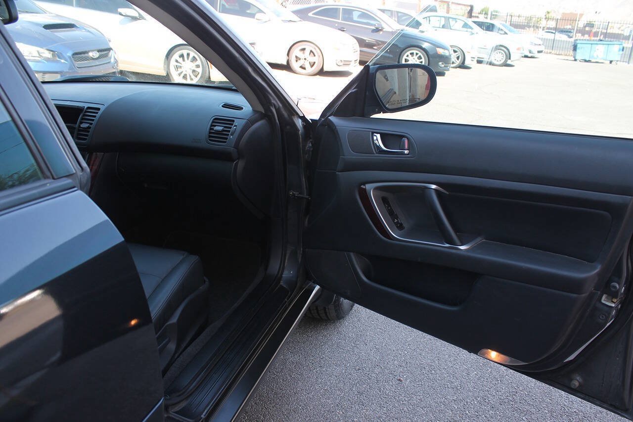 Used 2007 Subaru Outback 2.5i Limited w/ Popular Equipment Group 2A AWD/4WD image 35