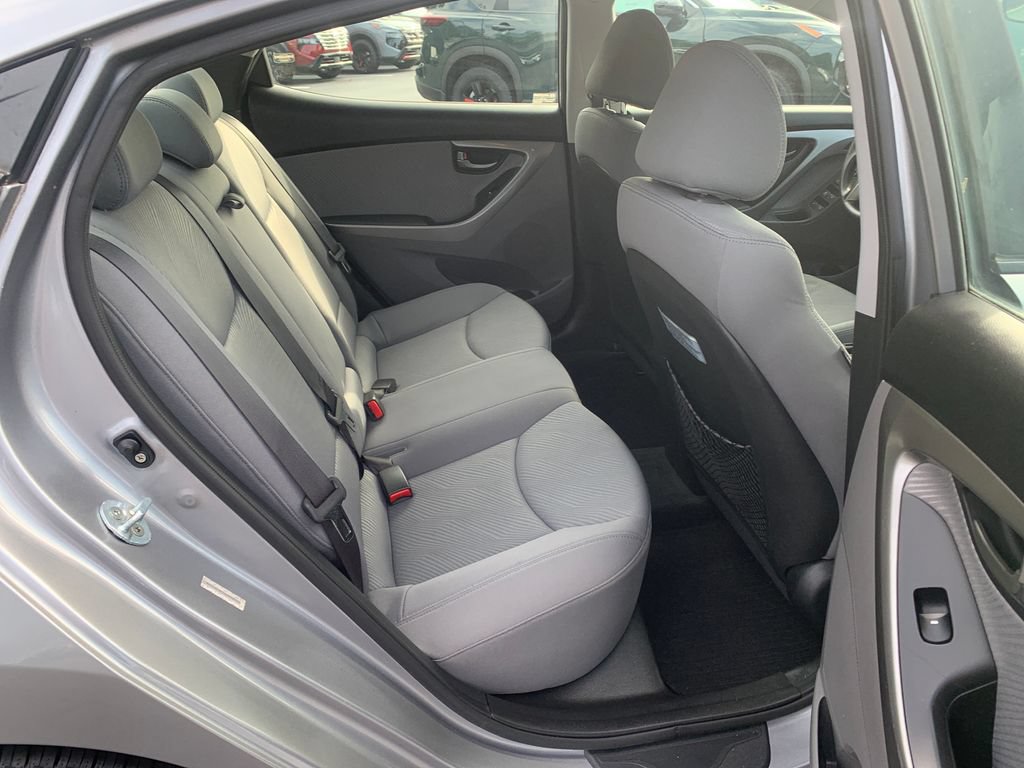 Used 2013 Hyundai Elantra GLS w/ Preferred Pkg FWD image 29