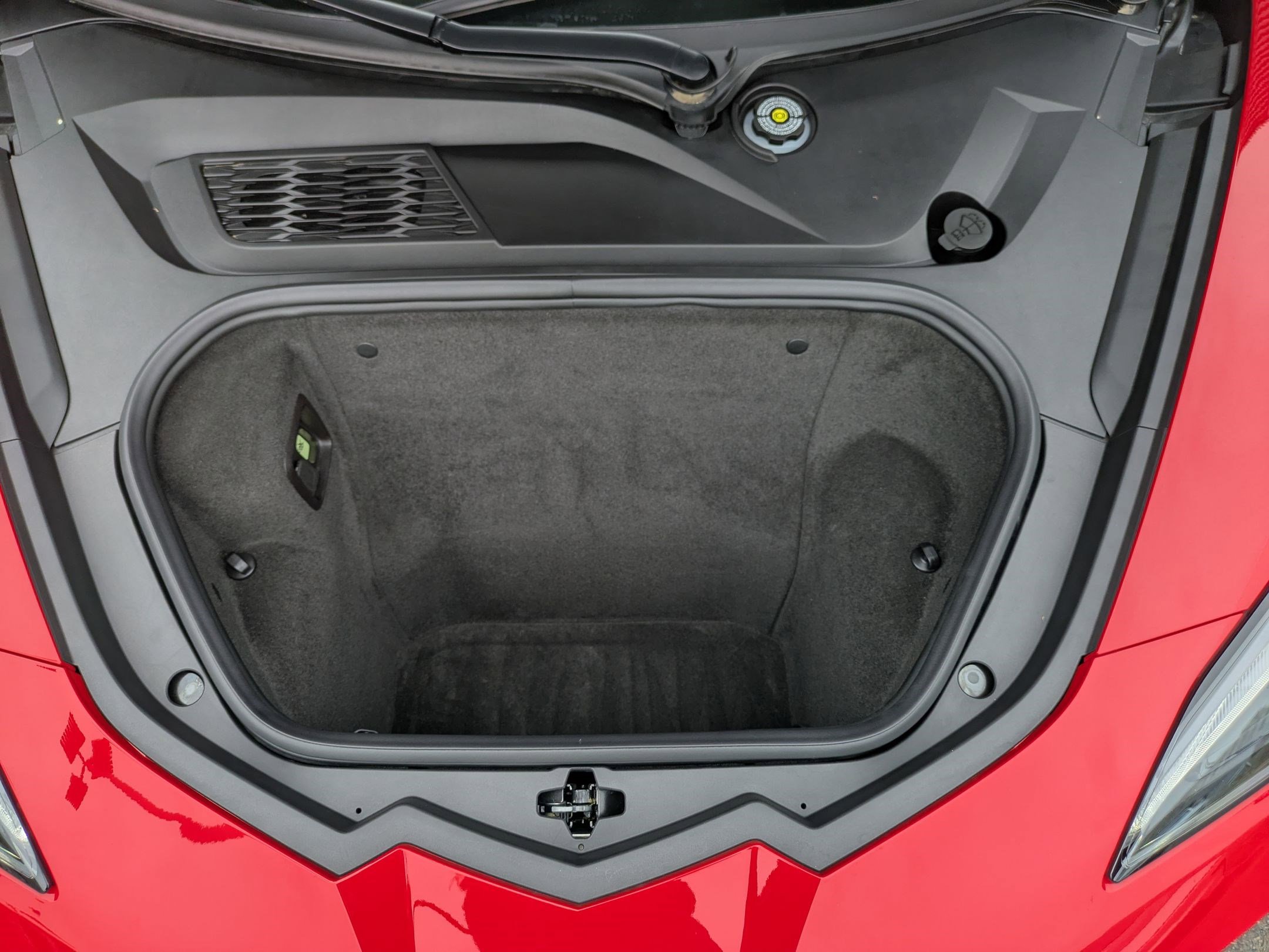 Used 2024 Chevrolet Corvette Stingray Coupe w/ 1LT image 27