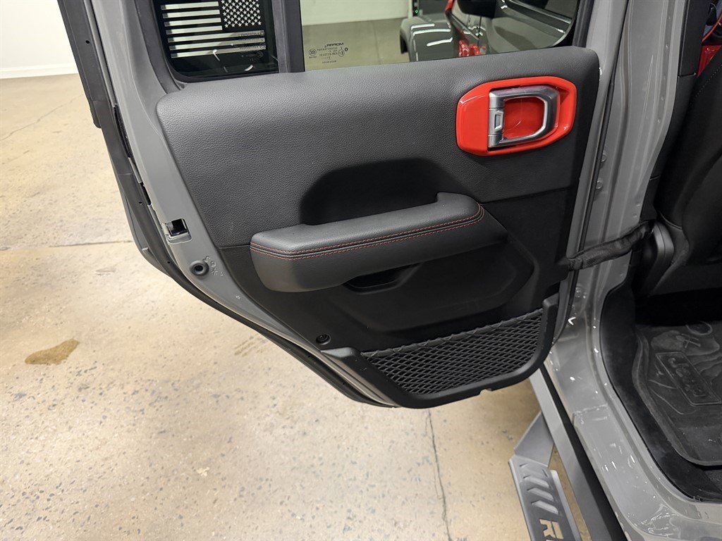 Used 2021 Jeep Gladiator Rubicon AWD/4WD image 26