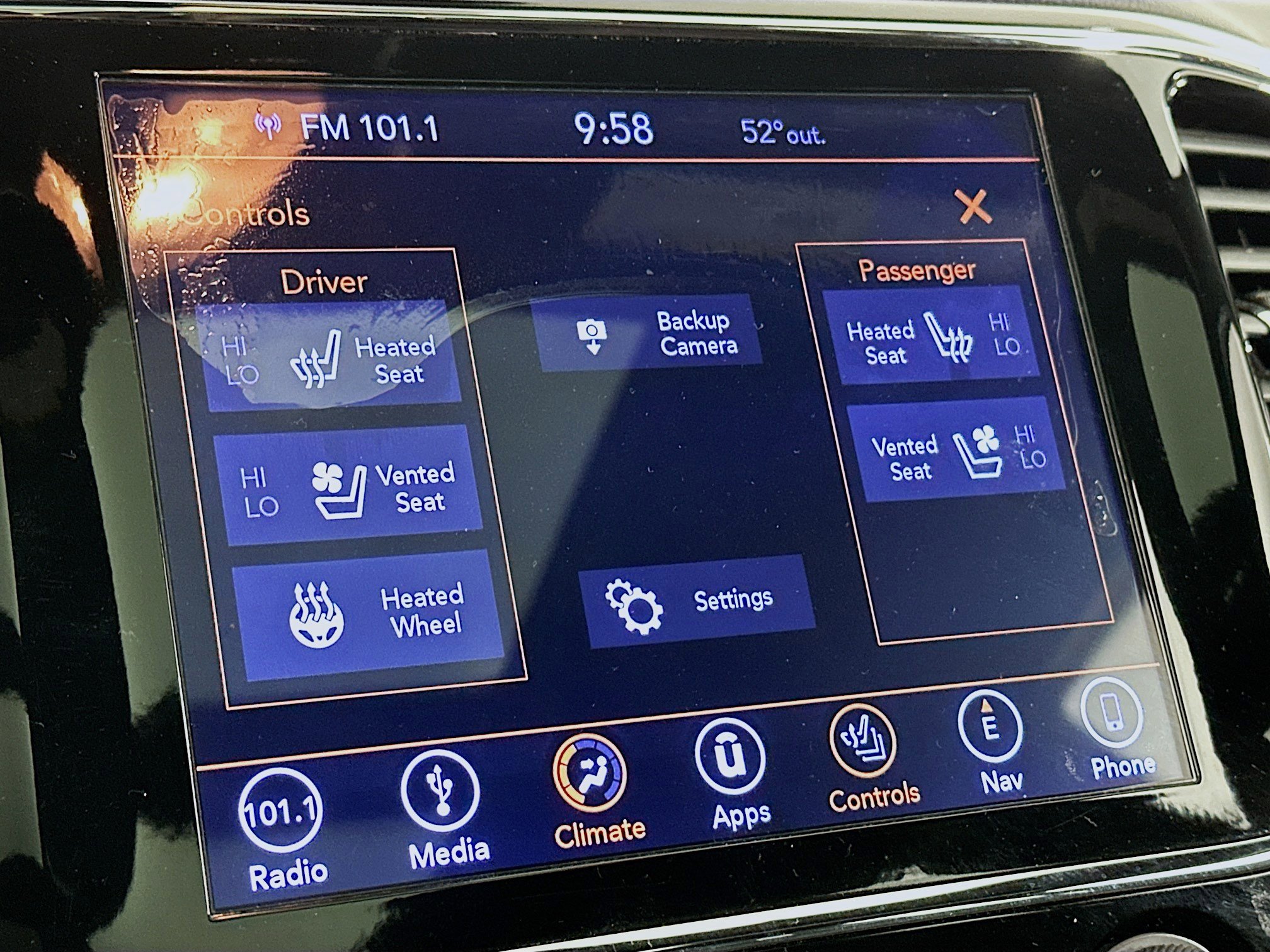 Used 2019 Jeep Grand Cherokee Overland image 26