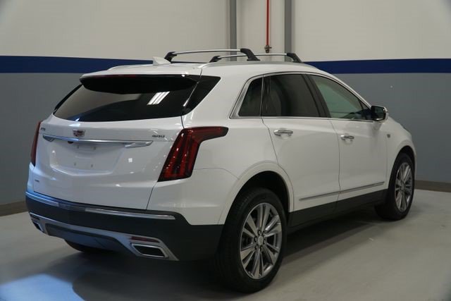 Certified 2023 Cadillac XT5 Premium Luxury AWD/4WD image 9