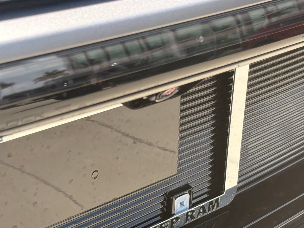 New 2026 Jeep Grand Wagoneer Summit AWD/4WD image 37