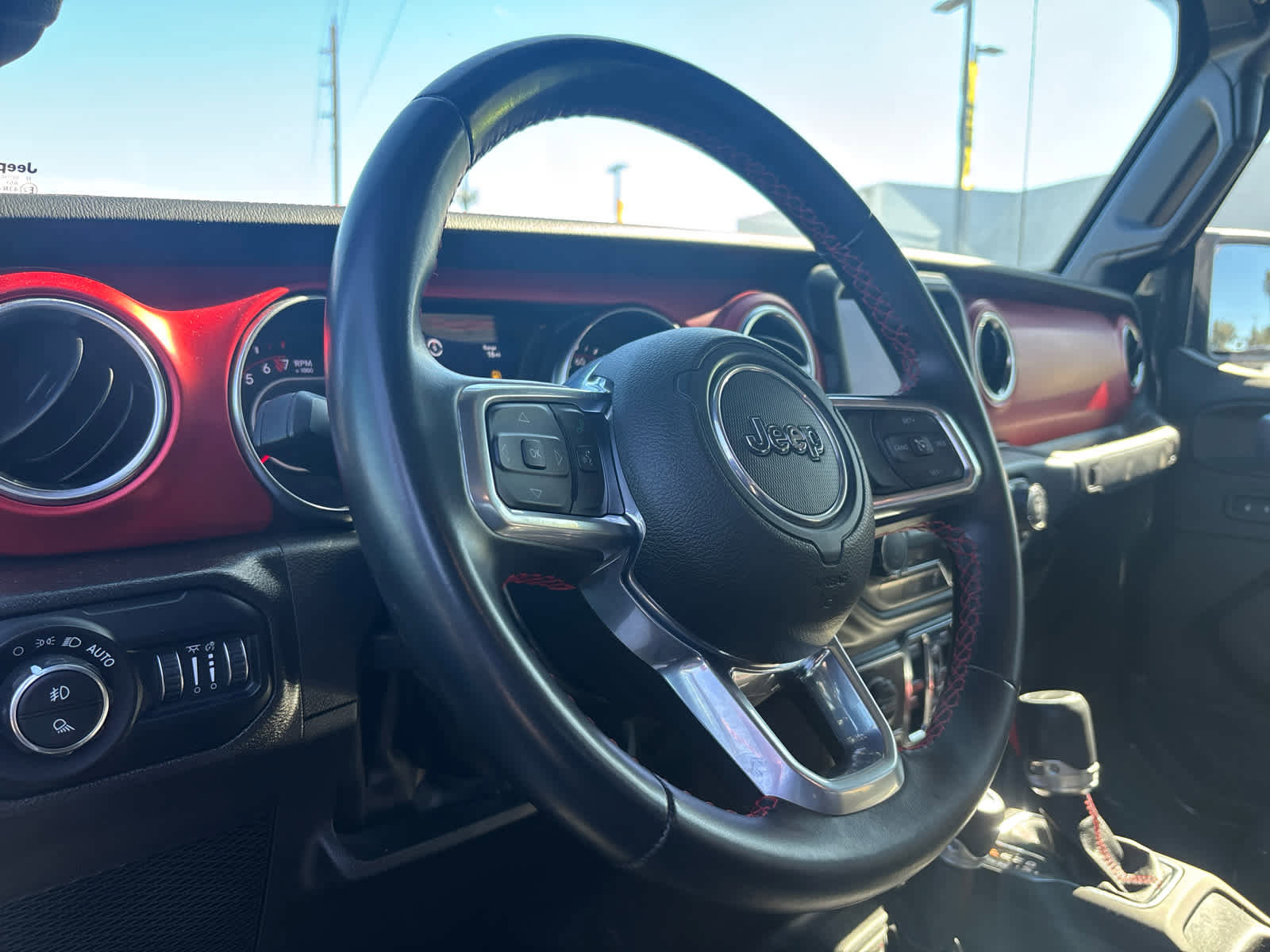 Used 2022 Jeep Gladiator Rubicon w/ LED Lighting Group image 18