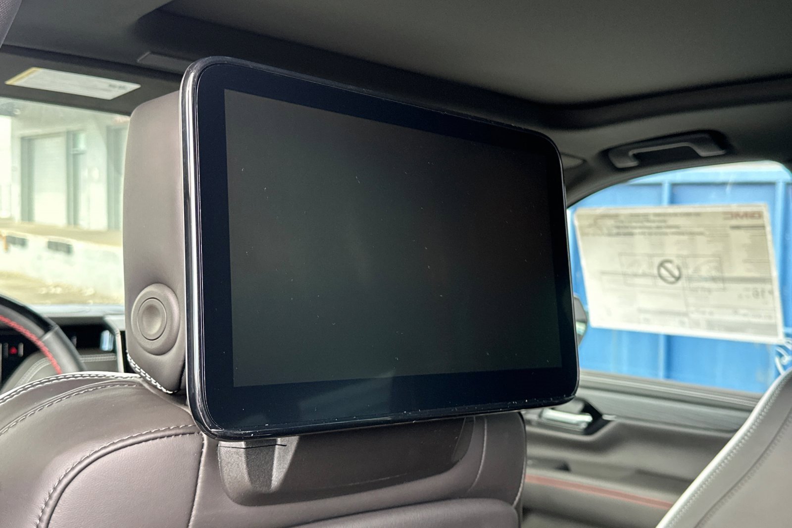 New 2026 GMC Yukon XL AT4 Ultimate w/ LPO, Floor Liner Package image 16