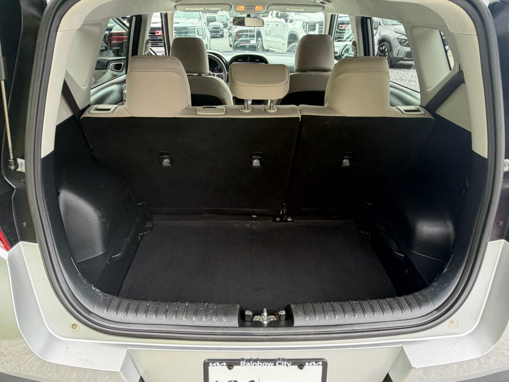 Used 2021 Kia Soul LX FWD image 21