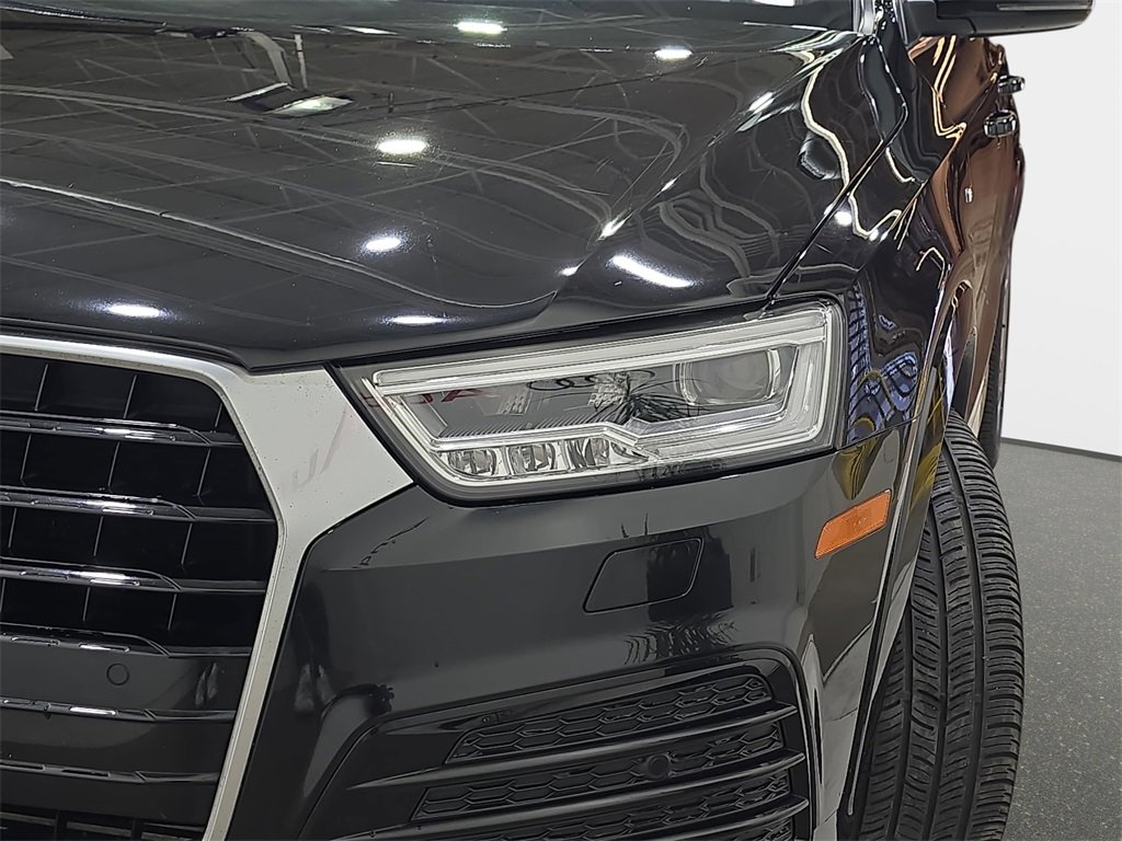 Used 2018 Audi Q3 2.0T Premium Plus w/ Premium Plus Package image 29