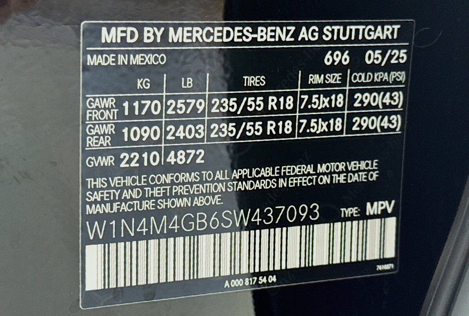 New 2025 Mercedes-Benz GLB 250 image 23