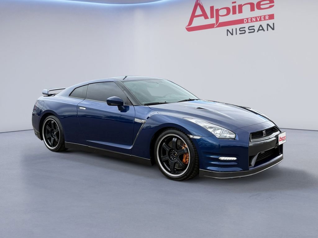 Used 2012 Nissan GT-R Black Edition image 7