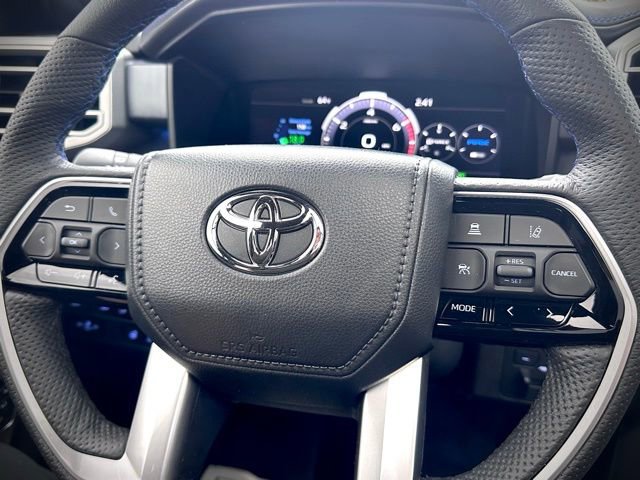 Used 2024 Toyota Sequoia Platinum image 17