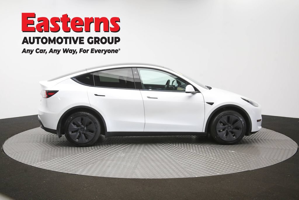 Used 2021 Tesla Model Y Long Range AWD/4WD image 40