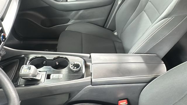 Certified 2023 Nissan Rogue S image 33