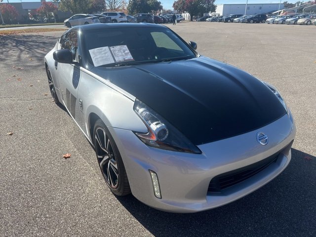 Used 2020 Nissan 370Z image 7