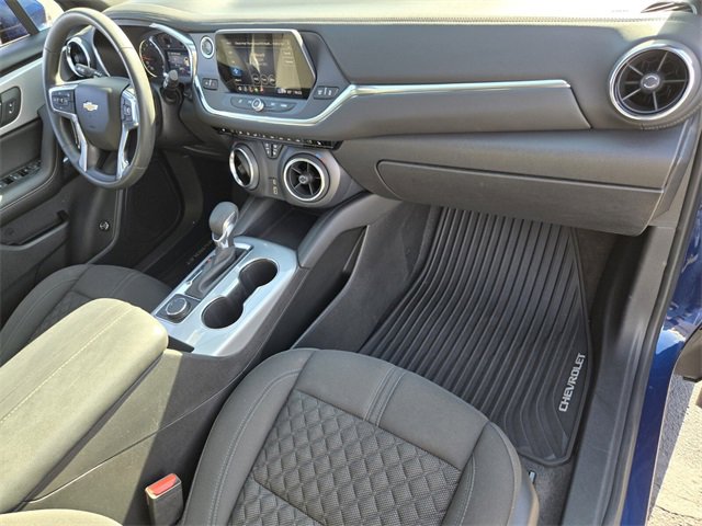 Used 2022 Chevrolet Blazer LT image 17