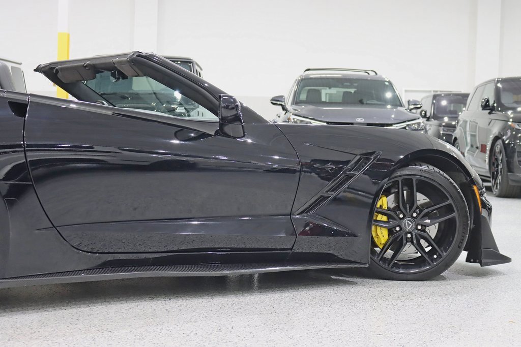 Used 2016 Chevrolet Corvette Stingray Convertible w/ 3LT Preferred Equipment Group image 12
